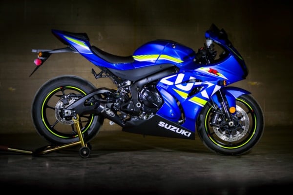 2017 Suzuki GSXR 1000 GP Style FS – Black Satin – Shop M4 Exhaust